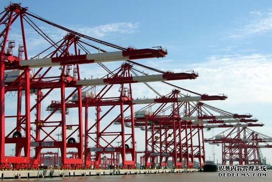 海關(guān)進(jìn)出口。