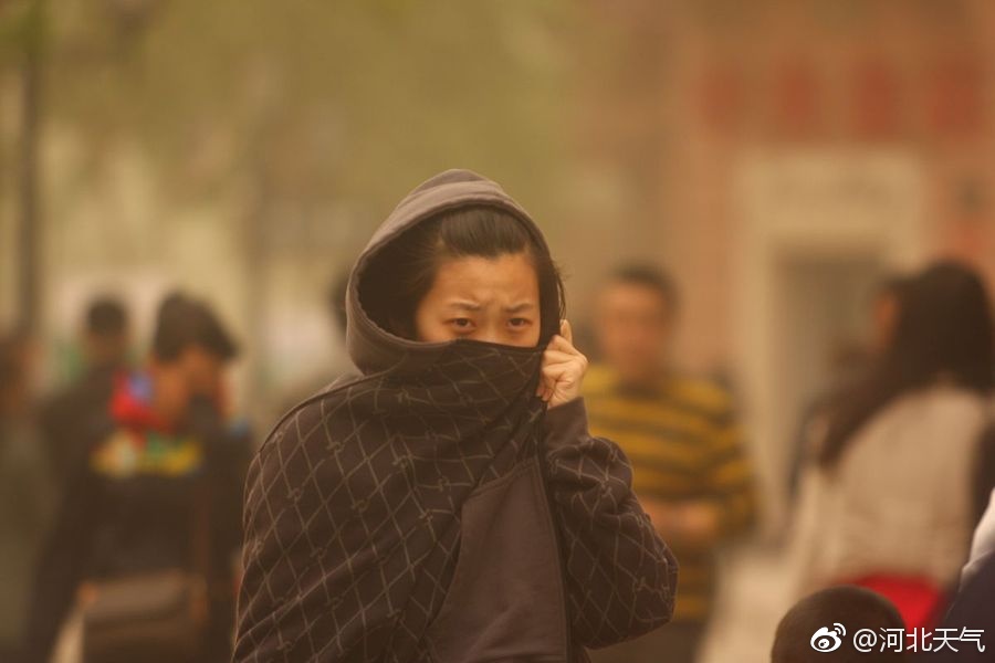 明日河北大部地區(qū)有揚沙浮塵 中南部地區(qū)較嚴重