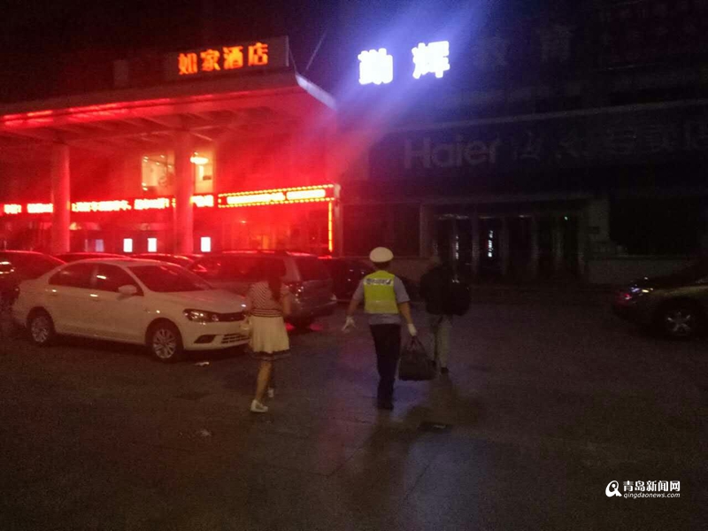 四川游客青島機場遇黑出租司機張口要1000元