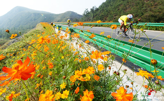 圖片默認標題 圖片默認標題_fororder_長城旅游公路美輪美奐