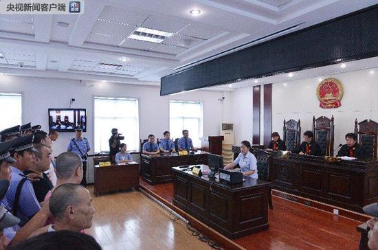 一、被告人徐福起等8人尋釁滋事、妨害公務(wù)、非國家工作人員受賄案